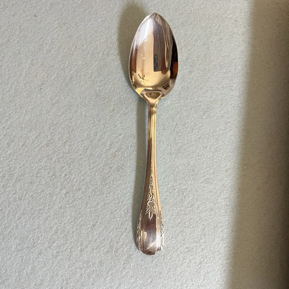CATARACT SILVER PLATE preowned good
